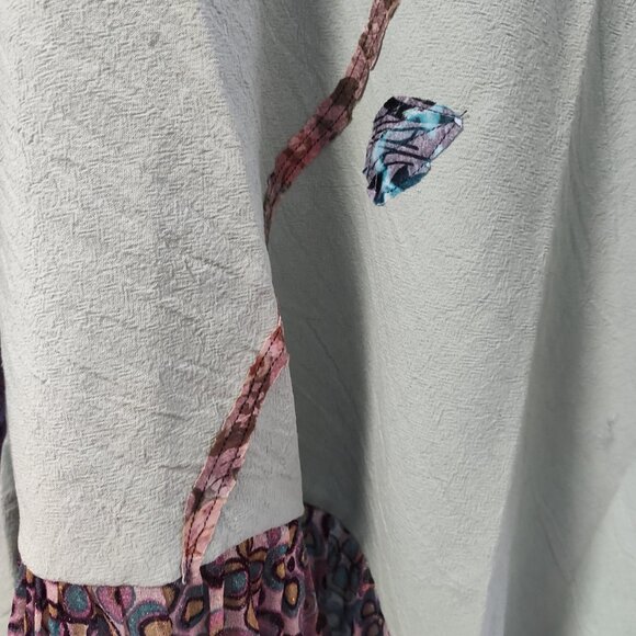 LEE ANDERSEN FLORAL APILCAY TOP WITH 3/4 SLEEVES - Picture 5 of 10